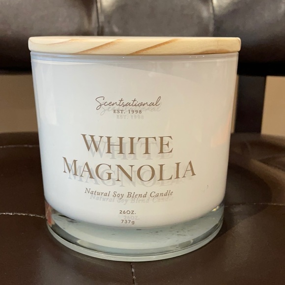 Scentsational White Magnolia Candle Large Glass Jar 26oz Wick